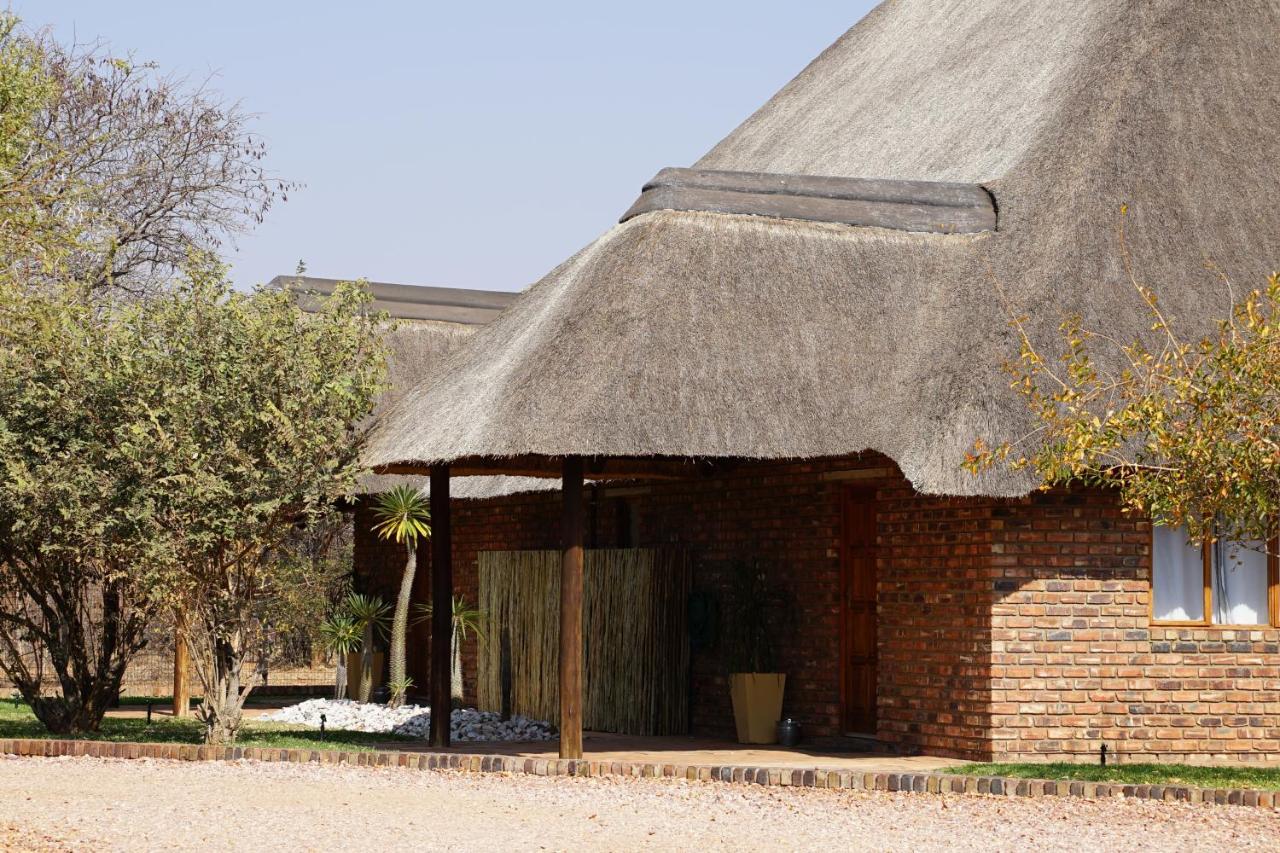 Kwele Game Lodge Beauty ภายนอก รูปภาพ